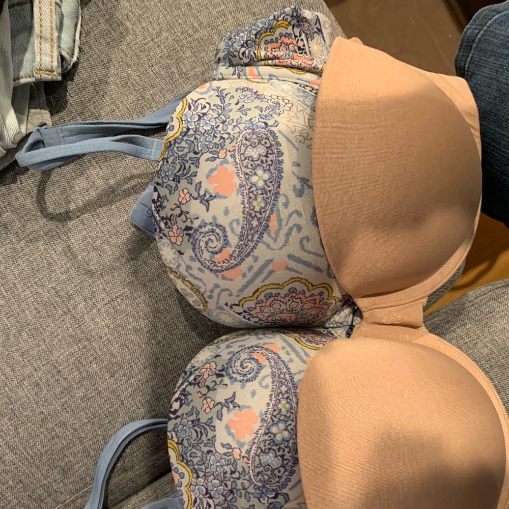 VS strapless bras